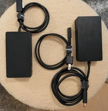 Microsoft Surface Dock 2