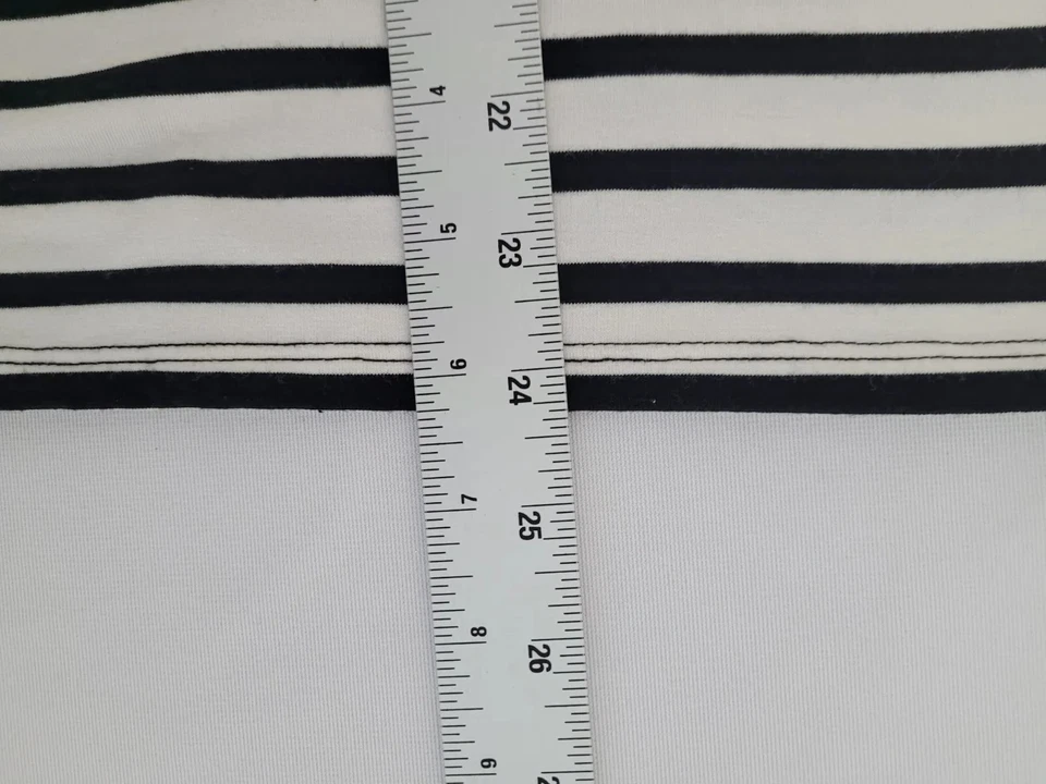 Top Victoria’s Secret espalda abierta manga larga rayas negro blanco talla M Foto 4 de 4