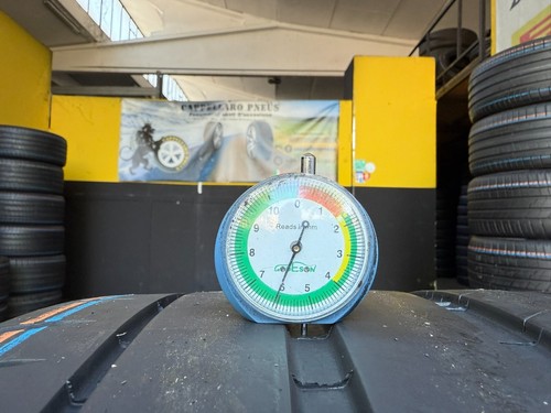 Usato: 2 Gomme 325/30R21 108Y XL Michelin Pneumatici Estive 90% residui - Foto 2 di 7