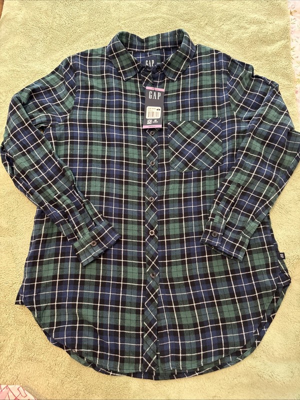 GAP Women's S NEW Soft Cotton Relaxed Fit Button Up Flannel Shirt Nixie Plaid
