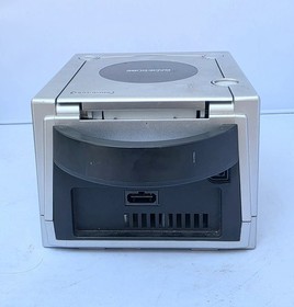 Nintendo GameCube Silver Console with 2 Controllers, Cables And Game. Tested. 