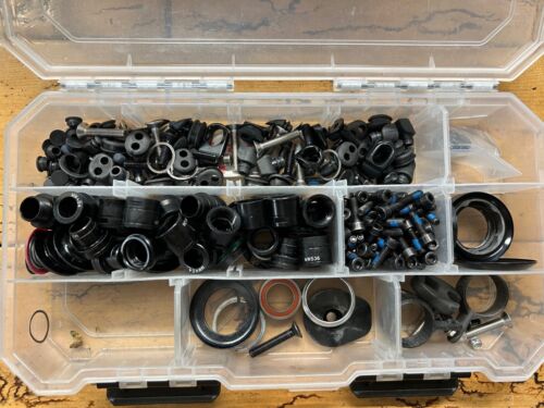Lotto ferramenta bici - hardware SRAM, parti mozzo visione, ricambi cuffie - Foto 6 di 6
