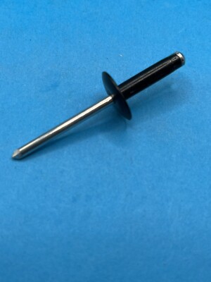 3点まとめ買い あやめ 新品 アマゾンブランド Rivet Classic Pack of 25) Black Aluminum Split-Type Rivet For GM 11516807 Bumper