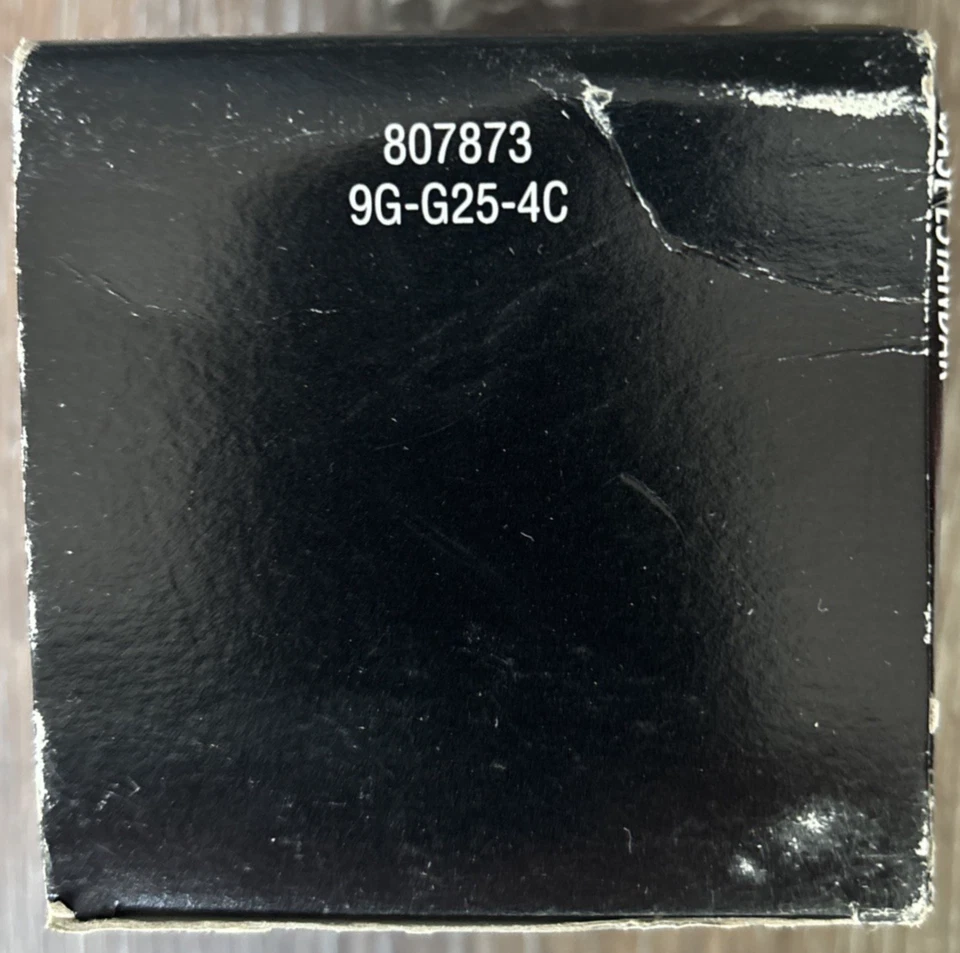 Philips 40 watts light bulb- vanity soft white-medium base-G25 40W Phillips - Image 4 of 4