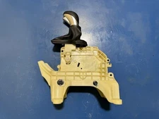 2016-2020 HUYNDAI ELANTRA AUTOMATIC FLOOR GEAR SHIFTER ASSEMBLY 46701-F2120 OEM