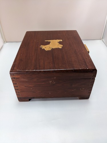 Vintage Scottie Dog Carved Wood Inlay Cedar Box Cigar, Tea, Jewelry, Trinket - Picture 6 of 11