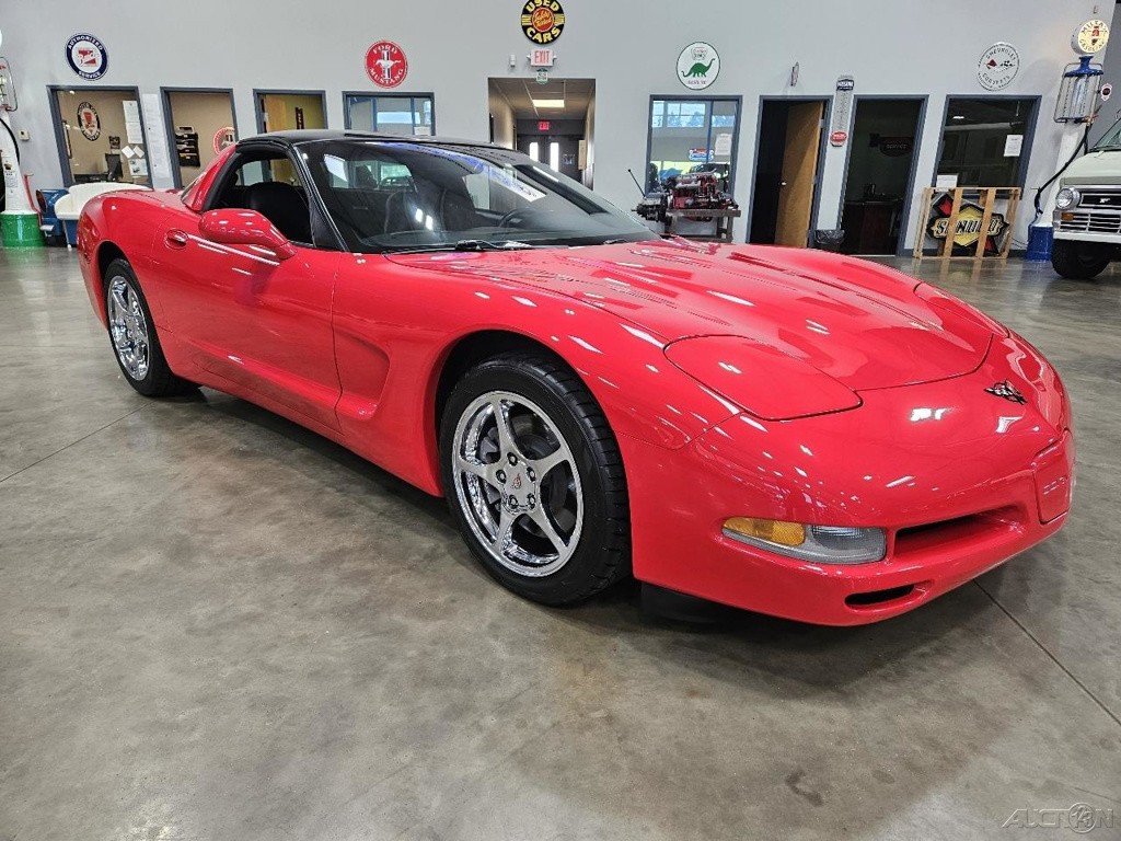 2004 Red Chevrolet Corvette Coupe  | C5 Corvette Photo 3