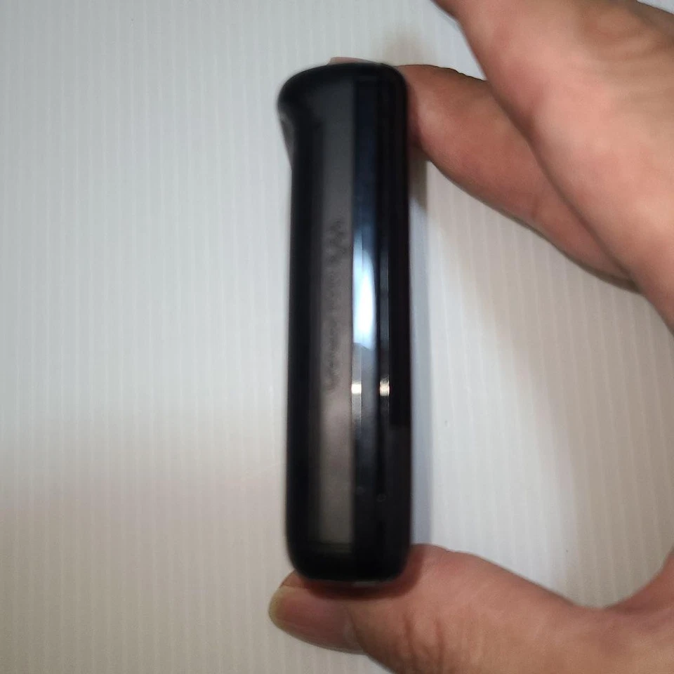 Ultra-Small Mobile Phone Sony Xmini - image 4 of 4