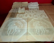 Lotto vintage di scampoli di tessuto uncinetto pizzo bianco e bianco sporco bambino unicorno 