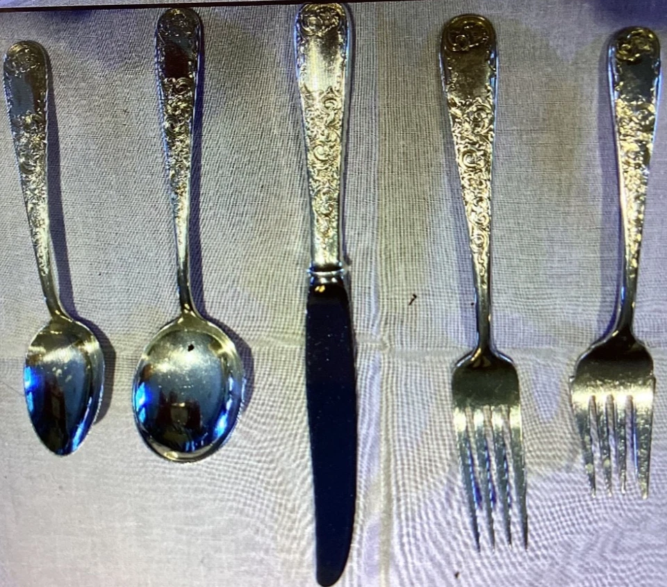 Antiguo juego de cubiertos de plata esterlina grabado por Kirk Maryland 8 servicio 44 piezas Foto 4 de 4