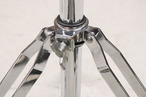 DW 12.7mm Single Tom Stand W/ 3/4" Cymbal Stand Attachment - Picture 7 of 14