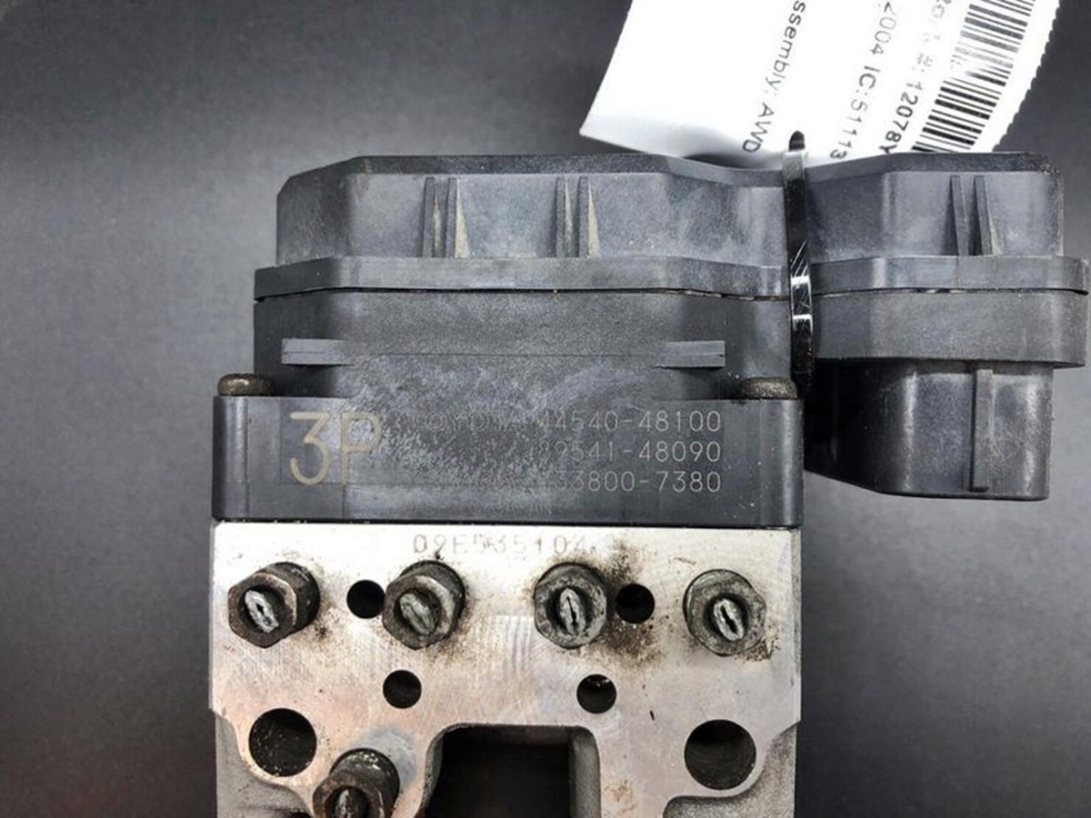 2004-2007 Toyota Highlander ABS Anti-Lock Brake Pump Module AWD