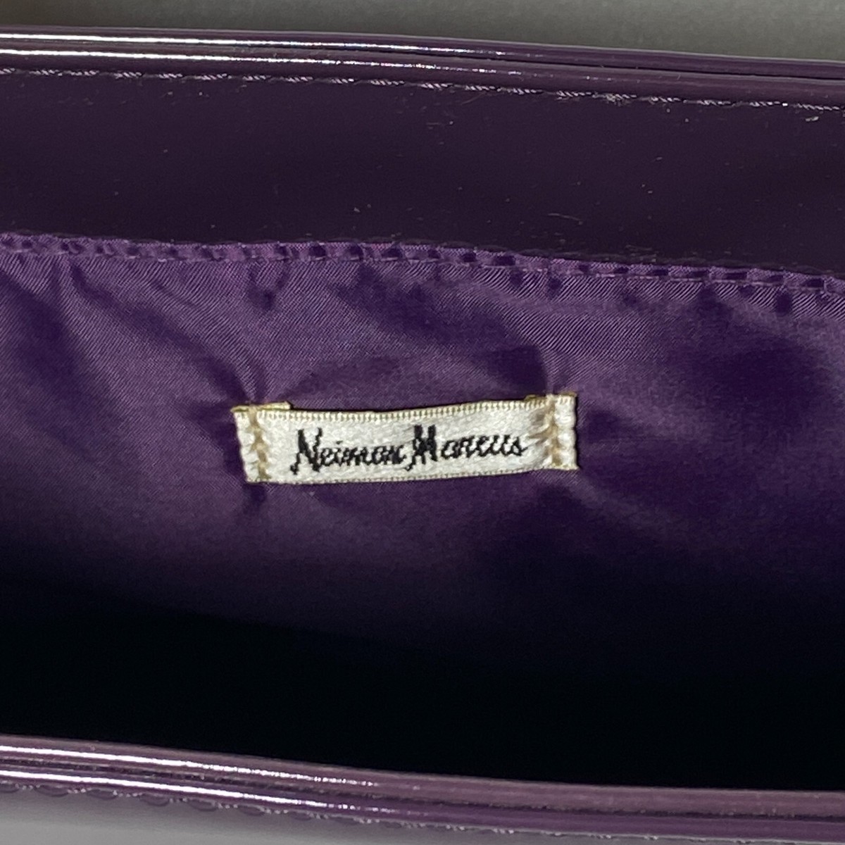 Vintage Purple and Black Women\'s purse with Lucite/ plastic handle Black Lucite Purse - Etsy main image 4