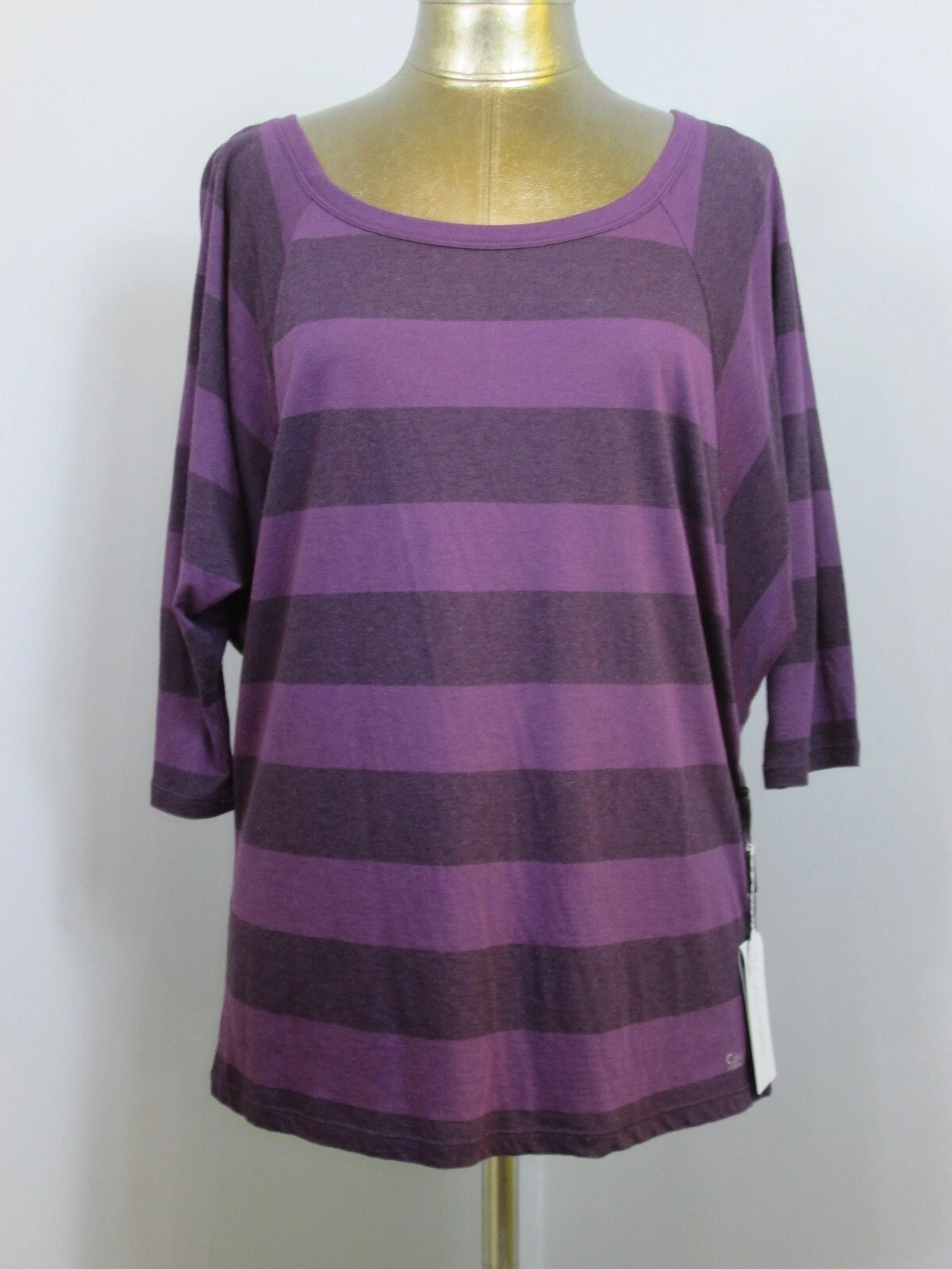 NWT Calvin Klein Performance Shirt Womens Size M Chest 42 Quick Dry 221-27538