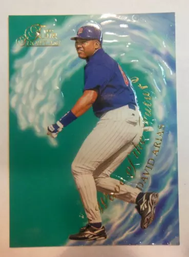 1997 Flair Showcase WAVE OF FUTURE #11 David Ortiz HOF RARE ROOKIE RC INSERT