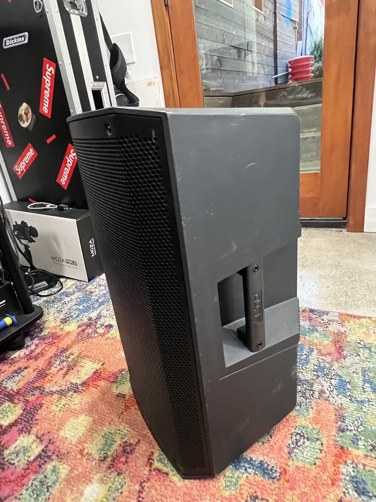 Alto TS312 2000WATT 12INCH POWERED LOUDSPEAKER (Speaker Stand