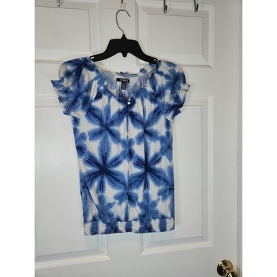 Women's sz PM Chaps Blue and White  Capped Short Sleeved T Shirt