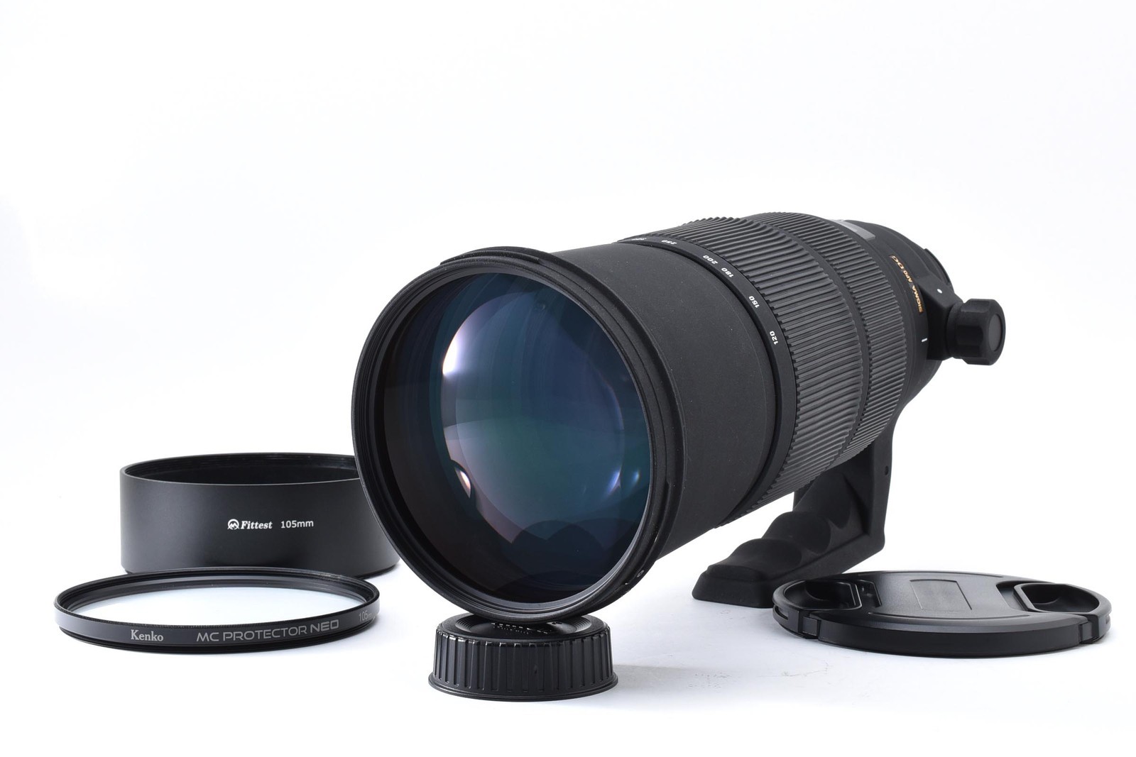 Sigma 120-300mm F/2.8 APO EX DG HSM