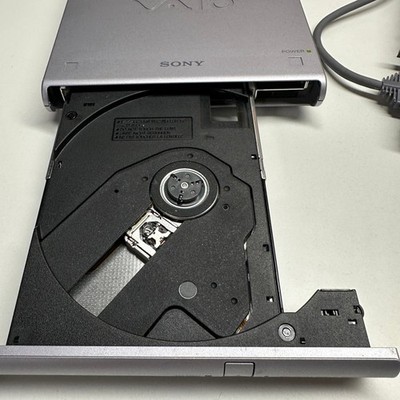 Sony VAIO PCG-Z505 R Laptop Windows 98 SE Pentium II 128MB 4GB CD
