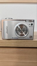 Working FUJIFILM FinePix F10 Silver