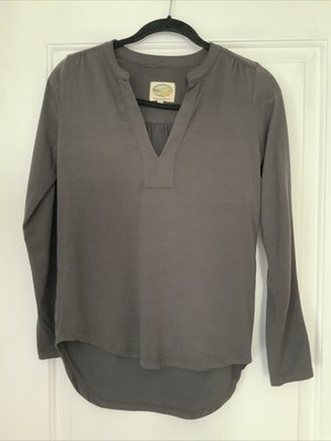 Ramblers Way Gray VNeck 100% Rambouillet Wool Long  Sleeve Top XS