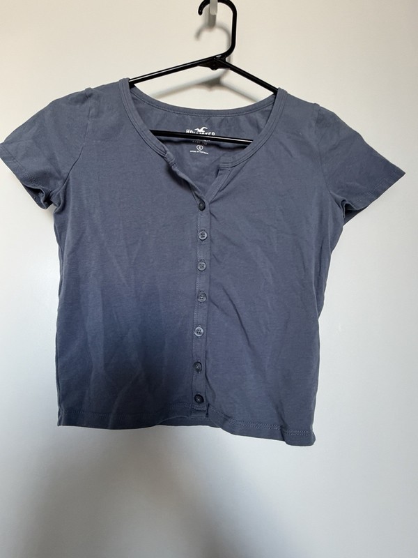 Hollister Women’s Blue Solid Henley Button Baby Tee T-Shirt, Size S