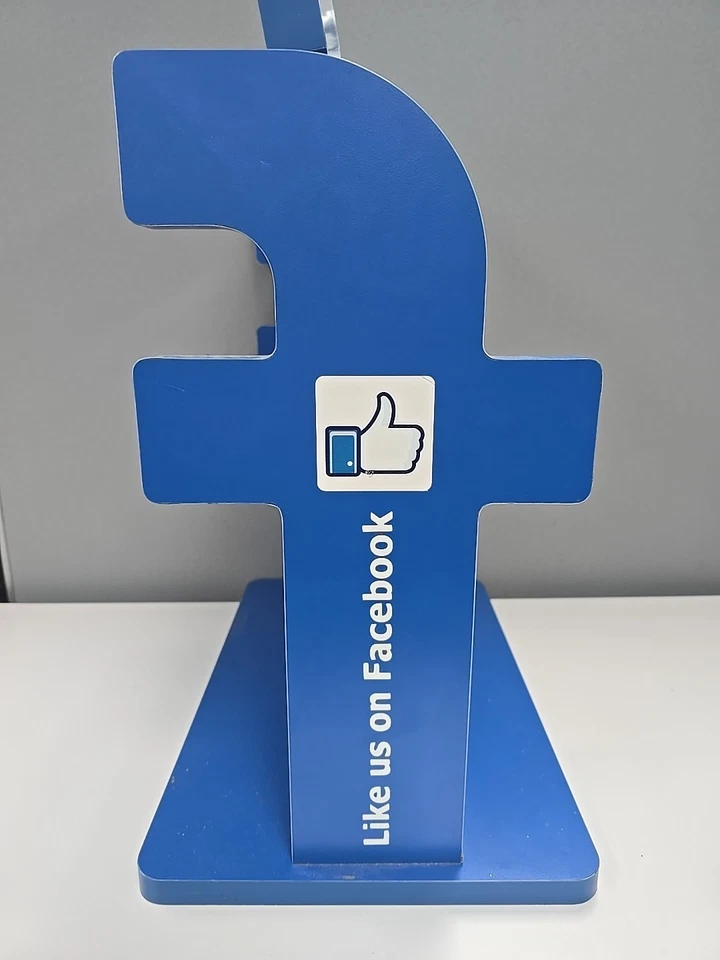 Facebook Ipad Stand - Image 2 of 4