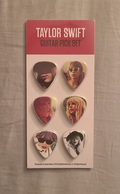 Taylor Swift Red Album Guitar Pick Set - Brand New | eBay