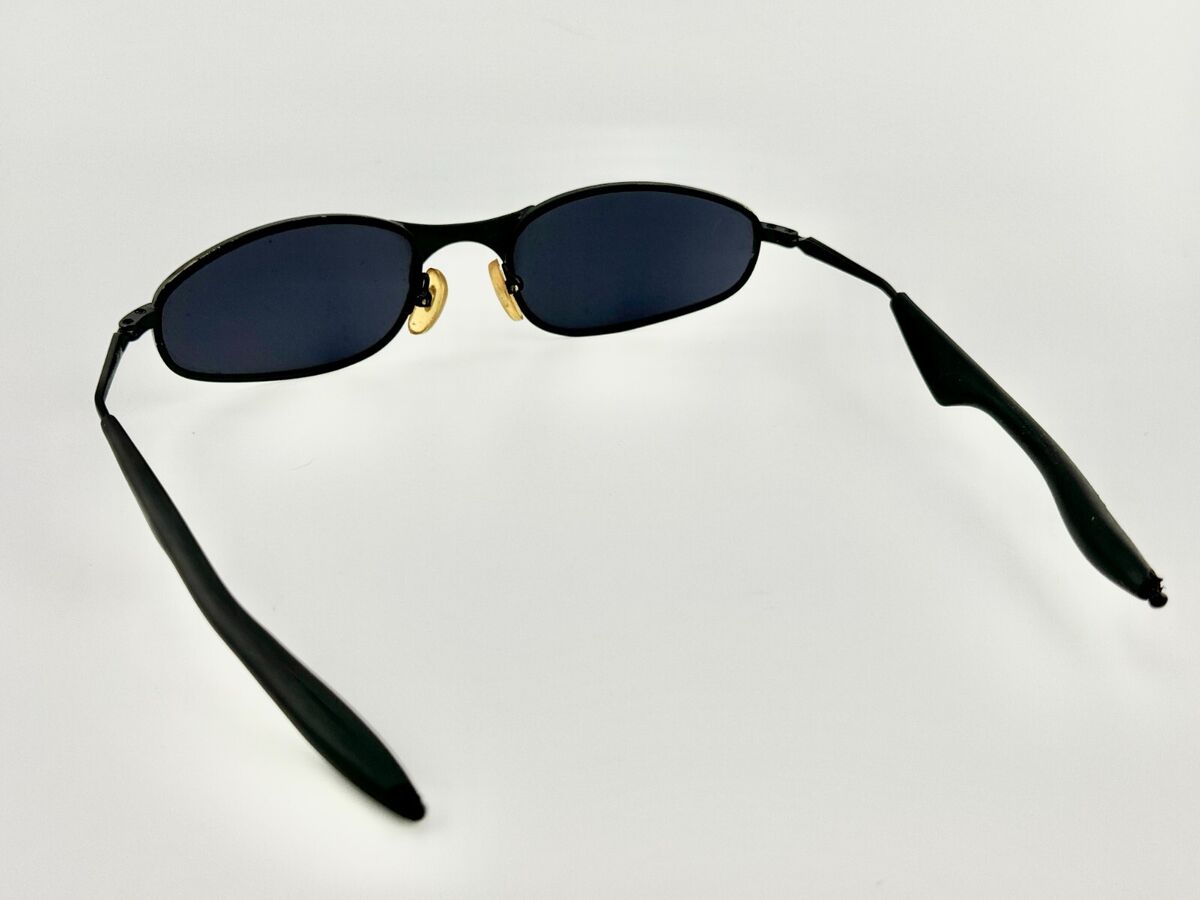 Vintage Oakley Sunglasses E Wire Black W/ Gray Mirror Lens Vintage Oakley Sunglasses E Wire Black W/ Gray Mirror Lens