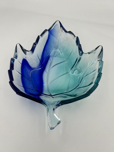 Blue Teal Swirl Maple Leaf Crimped Art Glass Candy Dish 6"