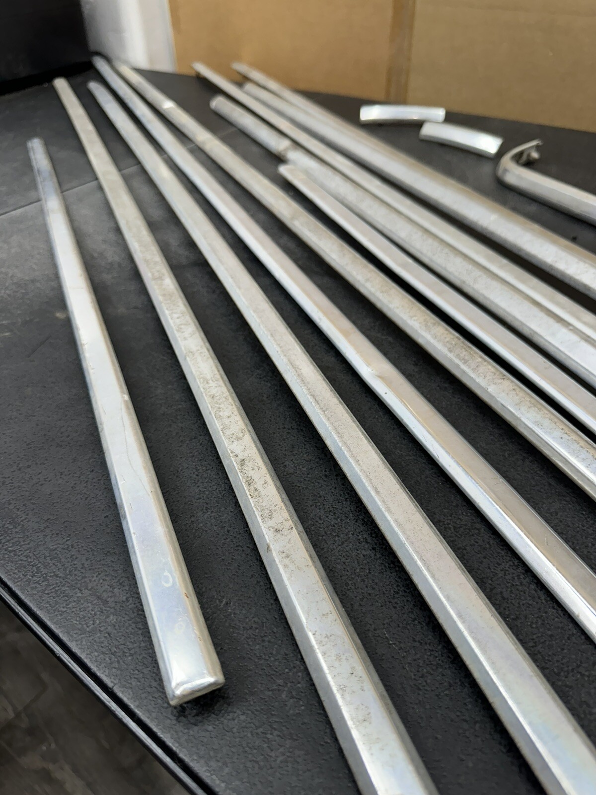 81 82 83 84 85 1981 1990 Dodge Truck Longbed Beltline Molding Trim Partial Kit