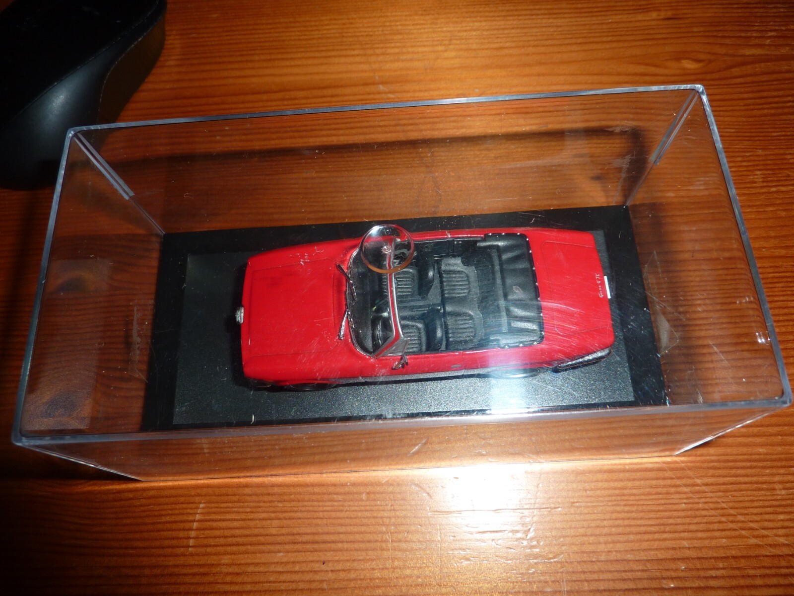 Picture 2 of 5