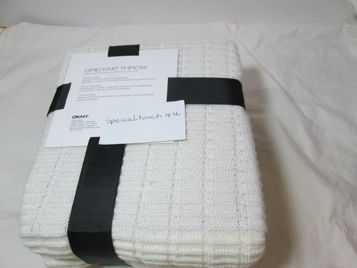 New DKNY Grid Knit Throw Blanket JETE 50x60 Ivory New