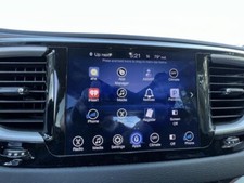 2017-2018 Chrysler Pacifica Audio Equipment Radio  8.4