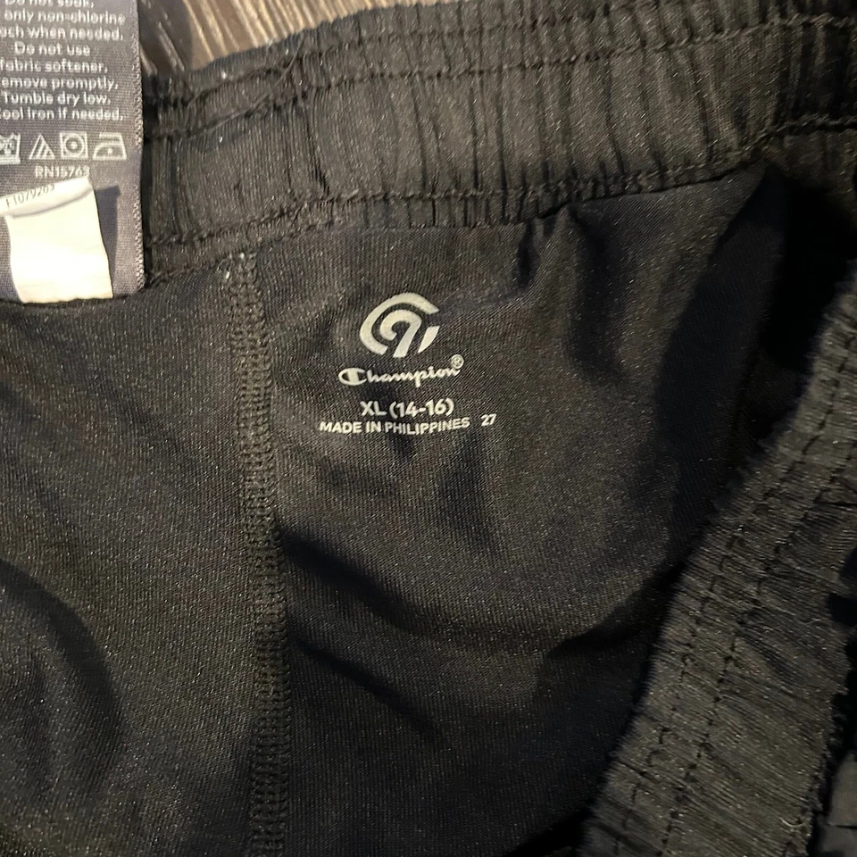 Girls Champion Two In One Shorts Sz 14-16 - Image 3 of 3