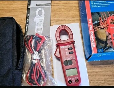 Benning CM 1-2 Digital Stromzange Multimeter für AC DC Messungen