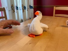 Ty Beanie Babies Gracie the Swan WITH TAG