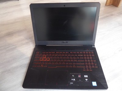 Asus TUF FX504G 15 Gaming Notebook Intel i5-8300H 8GB - 512GB SSD