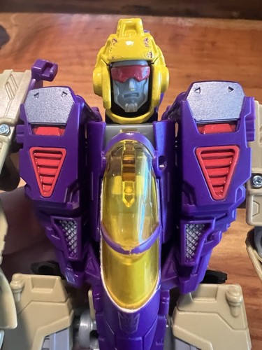 Hasbro Transformers Generations Thrilling 30 Voyager Blitzwing Complete - Picture 3 of 4