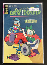 Cover of Walt Disney Daisy and Donald #10