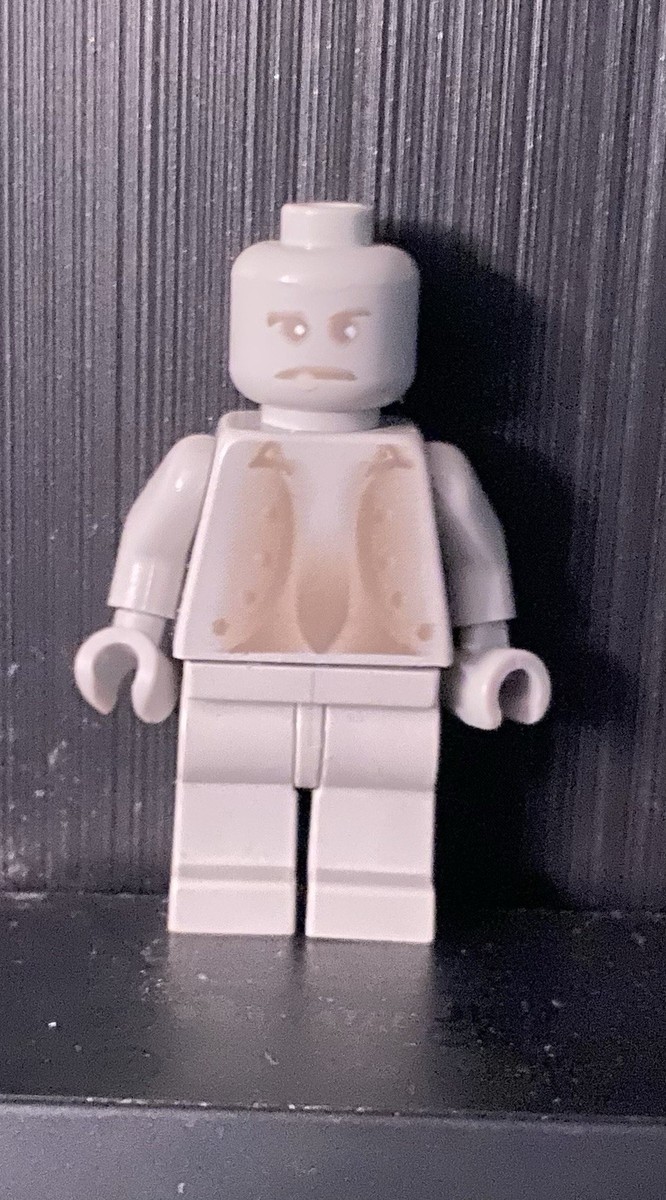 LEGO HP0101 Harry Potter PEEVES GRAY GHOST 4707 Hogwarts Castle