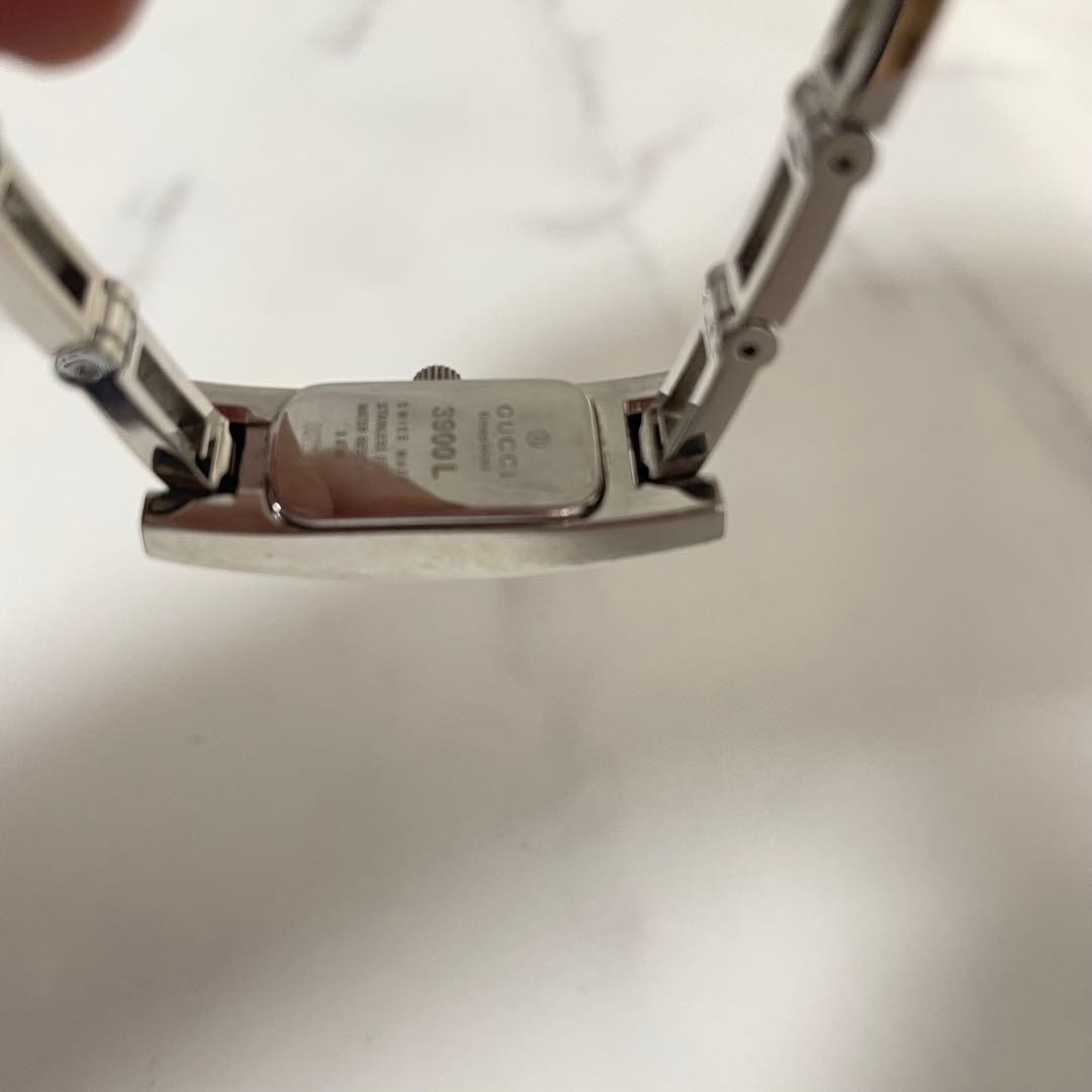 Gucci Rectangular Gray Dial Quartz Wristwatch Sil… - image 3