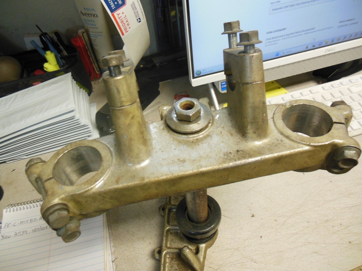 Kawasaki OEM Triple Tree Steering Assy 1979 KLX250 44037