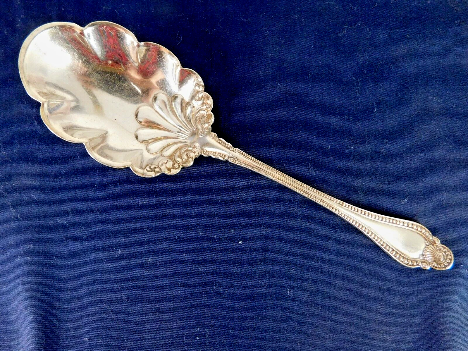 TOURS 1901 Berry Spoon Fluted & Embossed Bowl Silverplate 1901 F Monogram