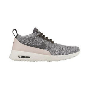 womens thea trainers