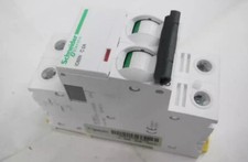 SCHNEIDER IC65N 2P C2A circuit breaker New YY0