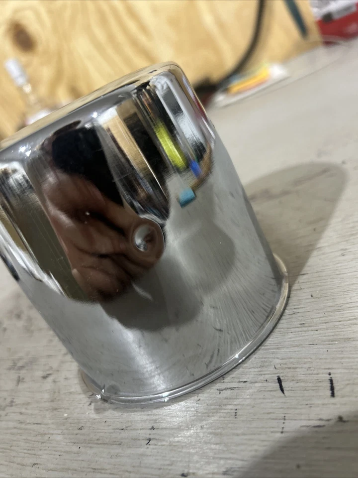 Tapa central de repuesto de rueda de empuje de llanta de metal alta Concept Neeper PARTE # 10588 Foto 2 de 4