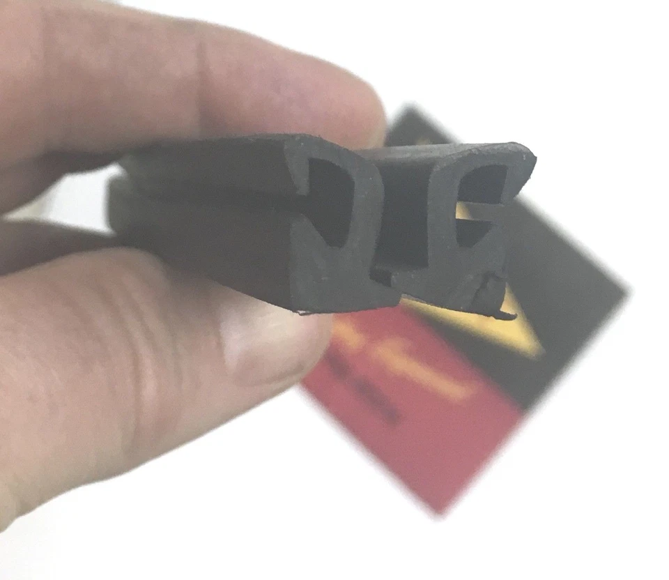 For 1960-1962 Chrysler Quarter Window Divider Rubber Gasket Seal Set - Image 4 of 4