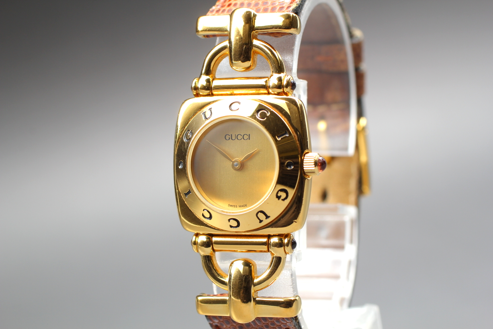 Near MINT GUCCI 6300L Horsebit 21mm Gold Dial Quartz Womens Watch Japan