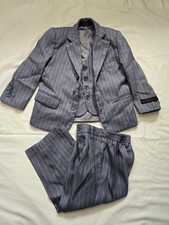Boys Grey 3-Piece Set, Free shirt Size 3 Years. New Condition, Read Description.
